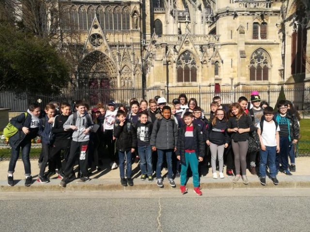 Les élèves à Paris